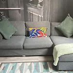 5 Halifax House, Apartment 3